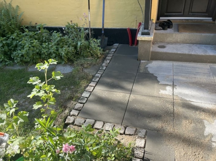 Udførelse af flisebelægning